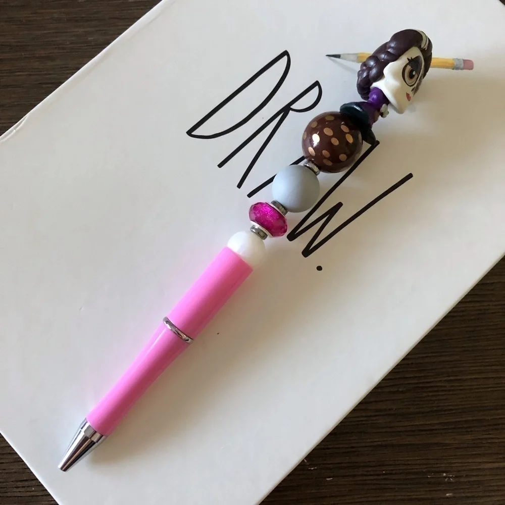 Disney Doorables: Coco: Mama Imelda Rivera handmade beaded pen